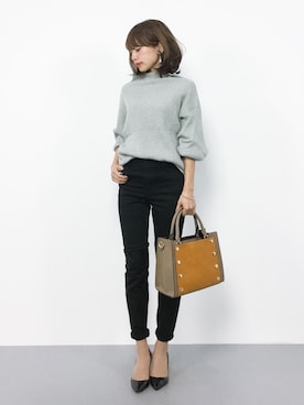 antiqua(アンティカ)の「女子力上がる。オフタートル綿ニット antiqua(アンティカ)の「女子力上がる。オフタートル綿ニット