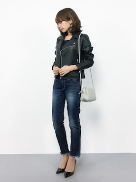 「Ungrid（アングリッド）のインディゴフレイドヘムストスリ（デニムパンツ）」を使った、erikoさん（レディース・152cm）の秋コーディネート