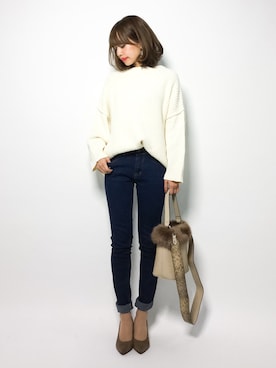 「salus（サルース）のアーモンドトゥ美脚ヒールパンプス（パンプス）」を使った、erikoさん（レディース・152cm）の秋コーディネート