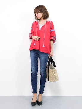 「salus（サルース）のアーモンドトゥ美脚ヒールパンプス（パンプス）」を使った、erikoさん（レディース・152cm）の春コーディネート