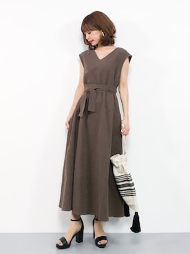 「ADAM ET ROPE'（アダムエロペ）のアイテム（サンダル）」を使った、erikoさん（レディース・152cm）の夏コーディネート