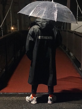 Joeさんの（VETEMENTS | ヴェトモン）を使ったコーディネート