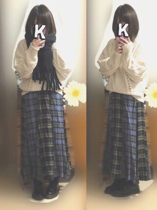 Kaya→使用「KBF（MIXチェックフレアスカート）」的時尚穿搭