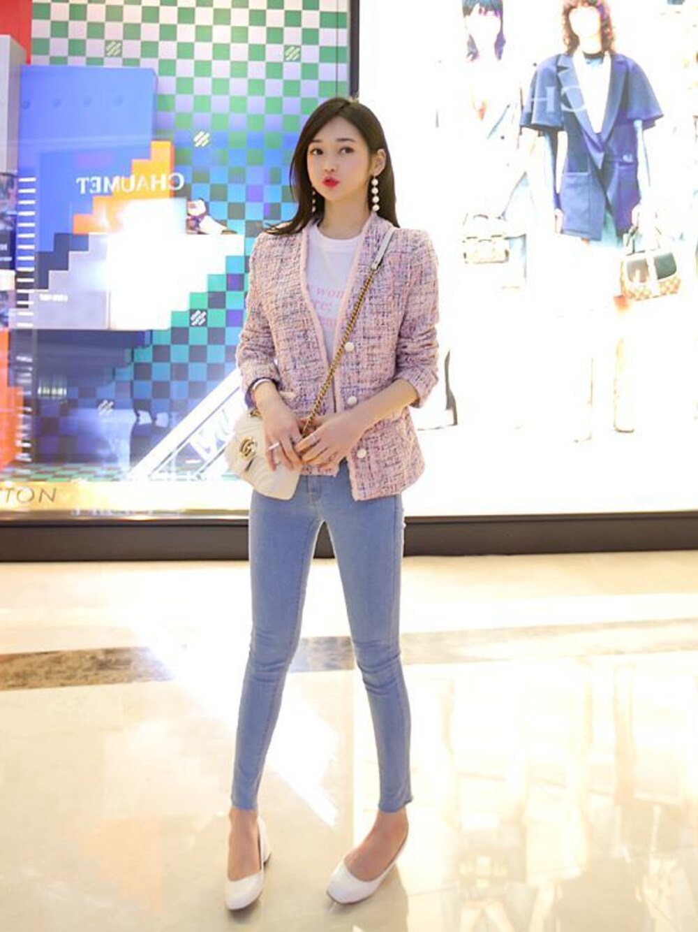 「韓国ファッション、ミンスショップ、minsshop」｜「minsshopのLOVEツイードジャケット（ノーカラージャケット、ピンク系）」を使った、minsshopさん（レディース・165cm）の春コーディネートの1枚目の写真