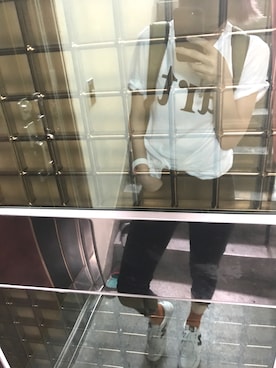 Lili Huangさんのコーディネート