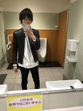 「トイレから失礼しやす」｜「アイテム（ライダースジャケット）」を使った、タクヤさん（メンズ・175cm）の春コーディネート