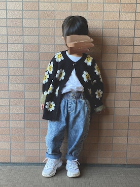 「アイテム（カーディガン/ボレロ、ブラック系）」を使った、aoaoさん（キッズ・90cm）の冬コーディネート