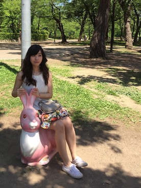「Ted Baker（テッドベーカー）のアイテム（ジャケット/アウター）」を使った、Bonnie Huang さん（レディース・166cm）の春コーディネート
