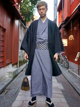 テルジ ヨシザワさんのコーディネート