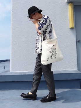 「Supreme （シュプリーム）のアイテム（スラックス）」を使った、ltdさん（メンズ・165cm）の夏コーディネート