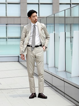 「アイテム（ストール/ショール）」を使った、松木さん（メンズ・181cm）の夏コーディネート