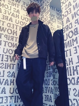 「アイテム（ノーカラージャケット、ブラック系）」を使った、yu-yaさん（メンズ・177cm）の冬コーディネート