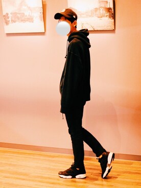 に向かって 多数の 学習者 全身 黒 パーカー Medical Village Jp