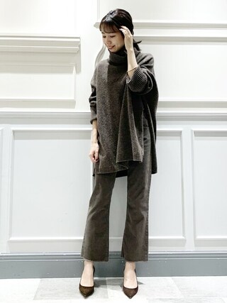 【Plage】イタリアヤーン サイドスリットハイネックプルオーバー plage（プラージュ）の「イタリアヤーン サイドスリットハイネックプル