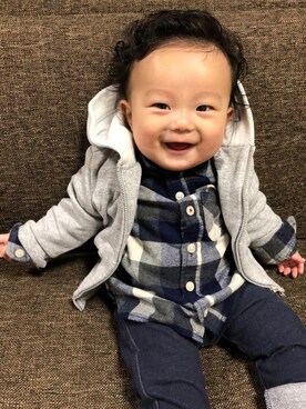 「UNIQLO（ユニクロ）のGIRLS レギンス（デニム・10分丈）（レギンス/スパッツ）」を使った、RooooMIさん（キッズ・60cm）の冬コーディネート