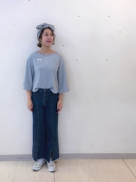 「HOLIDAY（ホリデイ）のアイテム（デニムパンツ）」を使った、ayumiさん（レディース・167cm）の春コーディネート