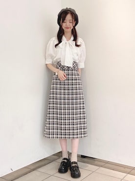 「ハイウエストスカート」｜「アイテム（ハンチング/ベレー帽）」を使った、みほさん（レディース・166cm）の夏コーディネート