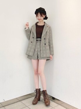 「MAJESTIC LEGON（マジェスティックレゴン）のアイテム（テーラードジャケット）」を使った、みほさん（レディース・166cm）の秋コーディネート