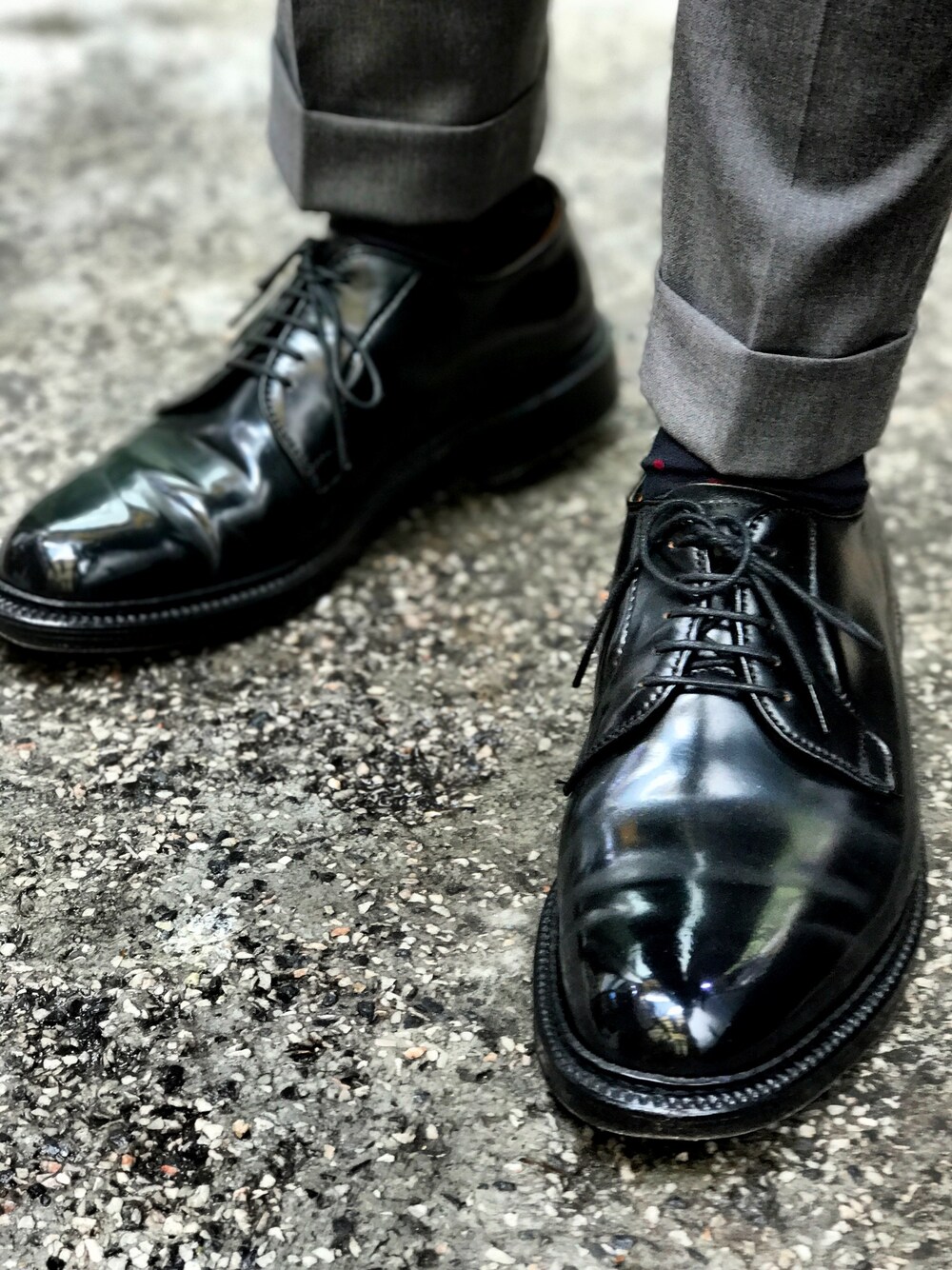 「alden9901のアイテム（ドレスシューズ、ブラック系）」を使った、reanimationitsujさん（メンズ・165cm）の冬コーディネートの1枚目の写真
