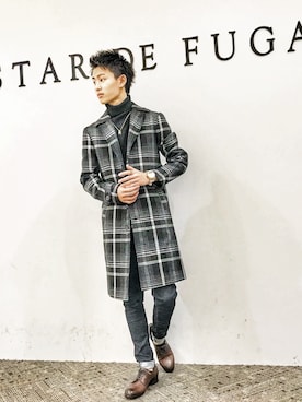 「GOSTAR DE FUGA（ゴスタール ジフーガ）のアイテム（チェスターコート）」を使った、Ryutaさん（メンズ・170cm）の冬コーディネート
