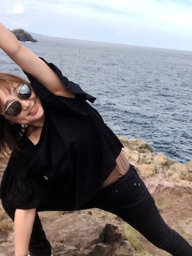 「ARMANI（アルマーニ）のアイテム（パンツ）」を使った、RuNa0224さん（レディース・159cm）の秋コーディネート