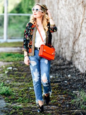 「HENRI BENDEL（ヘンリーベンデル）のアイテム」を使った、Zia Domicさん（レディース・165cm）の春コーディネート