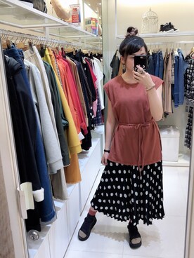 「Dita（ディータ）のアイテム（スカート）」を使った、dolla さん（レディース・160cm）の秋コーディネート