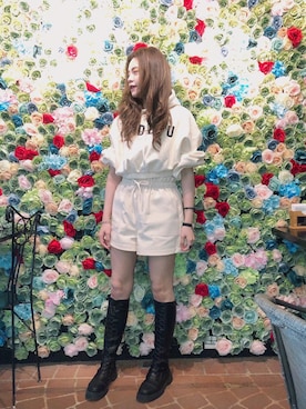 「AIR SPACE（エアースペース）のアイテム（カーゴパンツ、ベージュ系）」を使った、dolla さん（レディース・160cm）の冬コーディネート