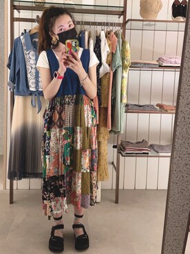 「アイテム（デジタル腕時計、ピンク系）」を使った、dolla さん（レディース・160cm）の春コーディネート