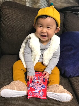「stample（スタンプル）のアイテム（帽子）」を使った、SORAさん（キッズ・80cm）の冬コーディネート