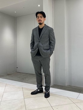 「RECOMMEND  ITEM STYLING」｜「アイテム（スラックス）」を使った、冨田　剛史さん（メンズ・165cm）の秋コーディネート