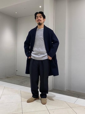 「ベーシック/トラッド」｜「アイテム（チェスターコート）」を使った、冨田　剛史さん（メンズ・165cm）の秋コーディネート