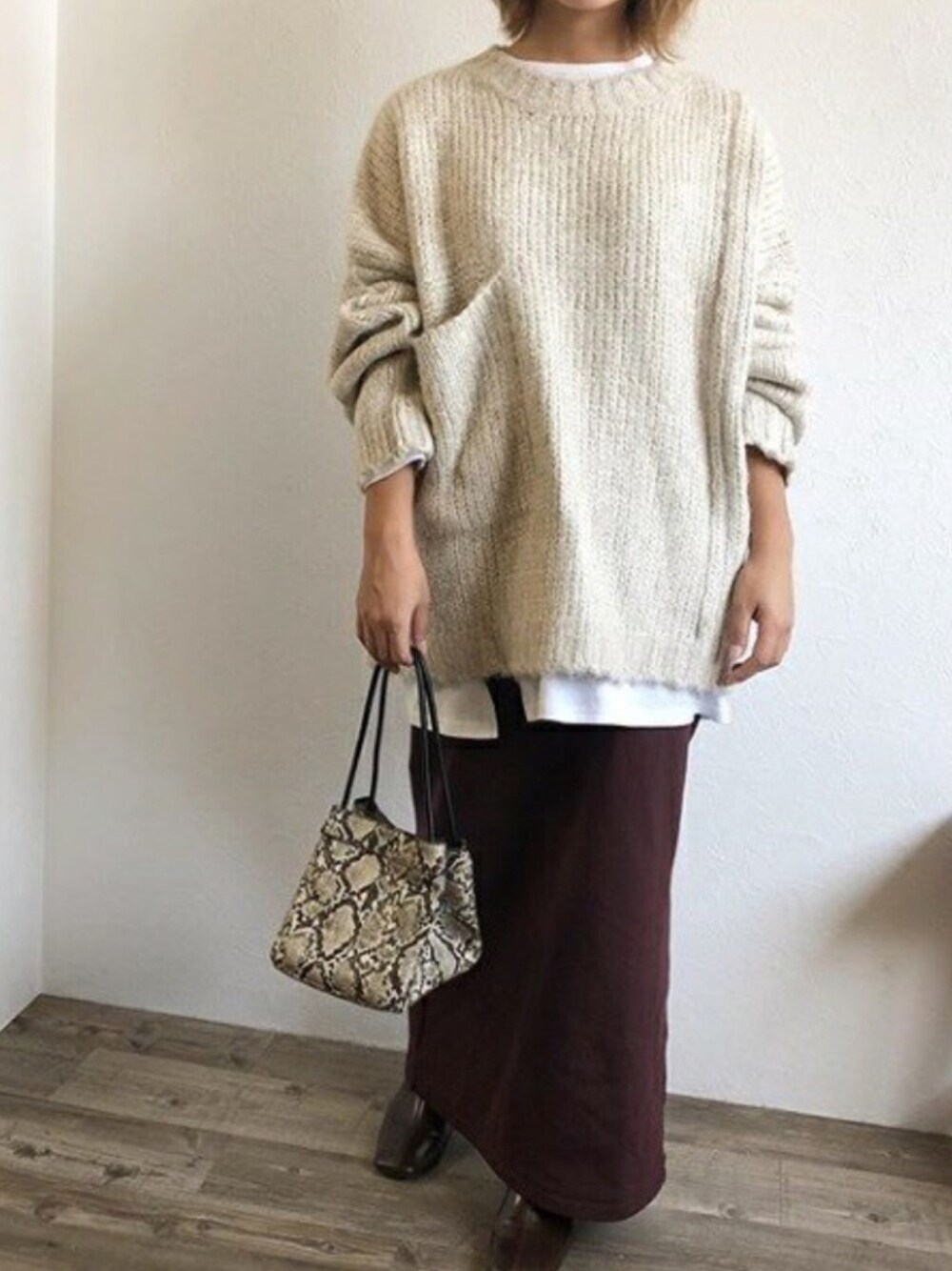Lavish Gate（ラヴィッシュゲート）の「knit-02045 フロントポケット