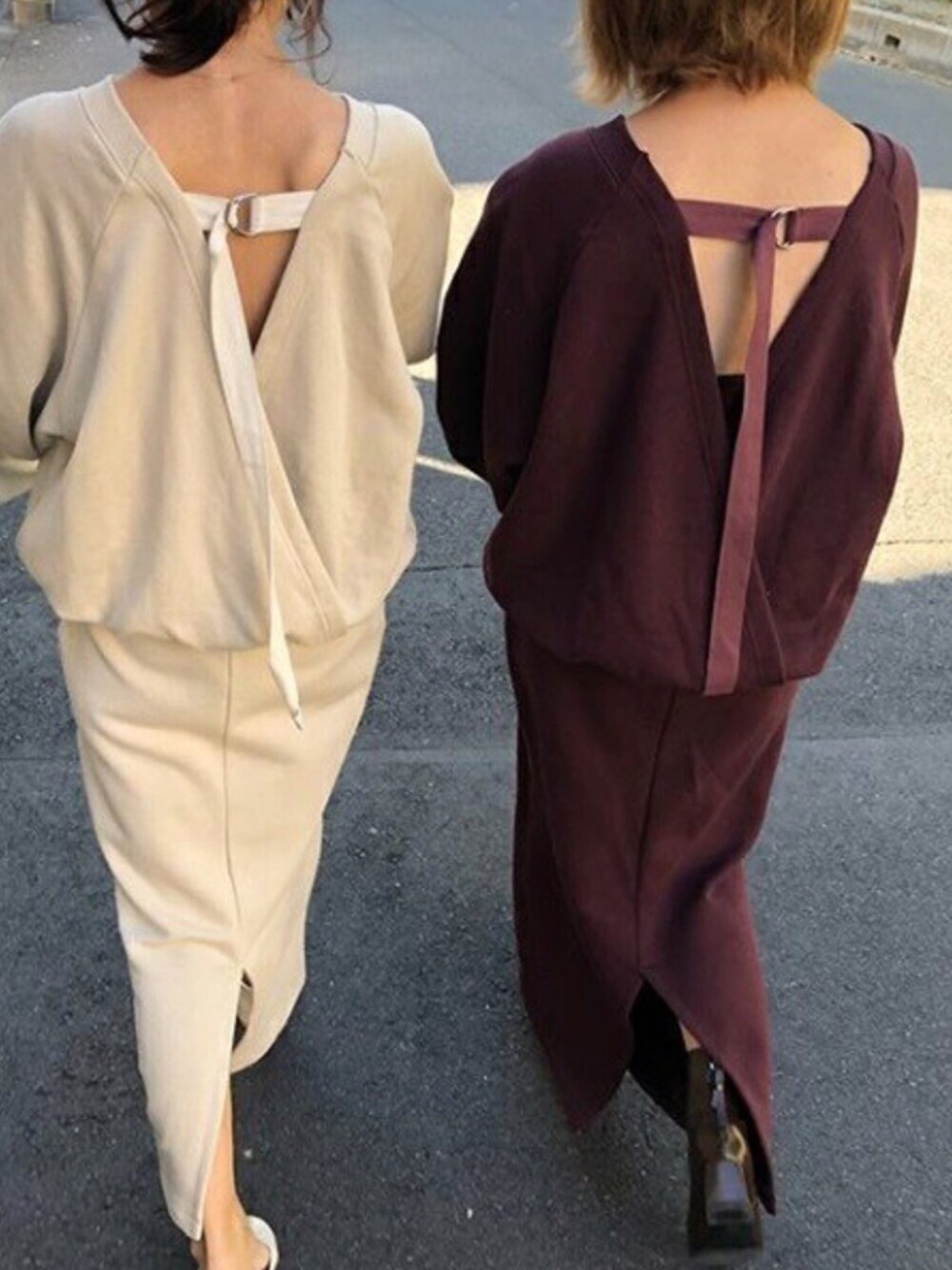 その他のスウェット、その他のスカート、その他のパンプスを着用したレディースの冬コーディネートの1枚目の写真