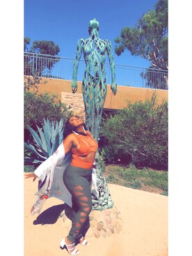 Maureen Mwazoさんのコーディネート