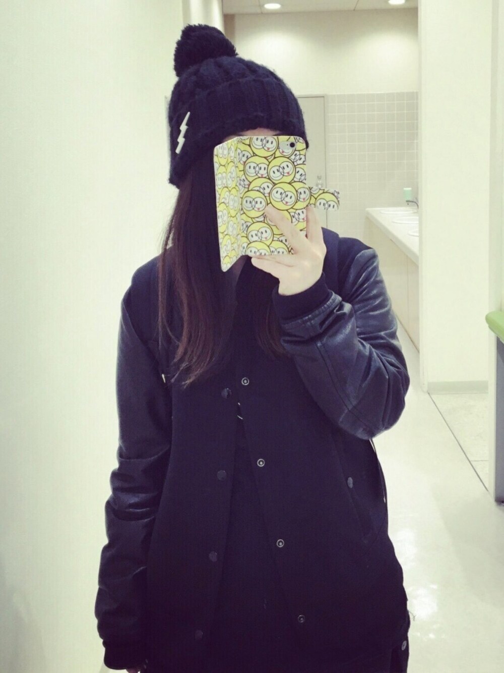 「UndercoverismのM4205（スタジャン、ブラック系）」を使った、kohinaさん（レディース・149cm）の秋コーディネートの1枚目の写真
