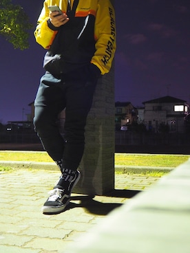 「黒眼帯」｜けーぼーさん（メンズ・177cm）の春コーディネート