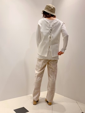 「FREE'S MART（フリーズマート）のアイテム（Tシャツ/カットソー、ホワイト系）」を使った、kaoriさん（レディース・160cm）の冬コーディネート