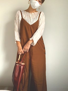 「green label relaxing（グリーンレーベルリラクシング）のアイテム（サロペット/オーバーオール）」を使った、Mamikanaさん（レディース・150cm）の秋コーディネート