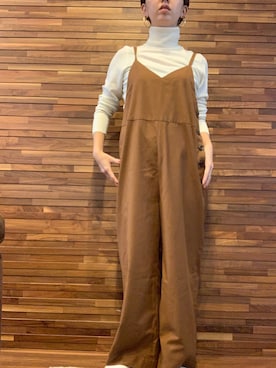 「green label relaxing（グリーンレーベルリラクシング）のアイテム（サロペット/オーバーオール）」を使った、Mamikanaさん（レディース・150cm）の秋コーディネート