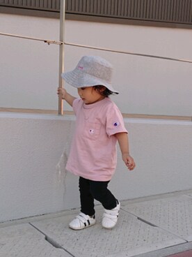 ハットを使った 一歳女の子 のキッズ人気ファッションコーディネート Wear