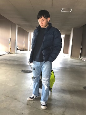 「Levi's（リーバイス）のアイテム（ダウンジャケット/コート）」を使った、☀︎Yonasan  さん（メンズ・167cm）の冬コーディネート