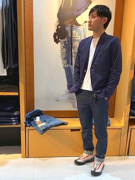 「Banana Republic（バナナリパブリック）のアイテム（テーラードジャケット）」を使った、☀︎Yonasan  さん（メンズ・167cm）の春コーディネート