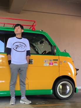 「REPIDO（リピード）のアイテム（トップス）」を使った、☀︎Yonasan  さん（メンズ・167cm）の秋コーディネート