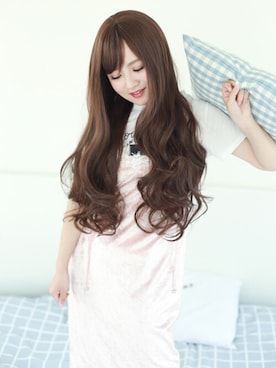 「アイテム（ウィッグ）」を使った、ブライトララさん（レディース・155cm）の春コーディネート