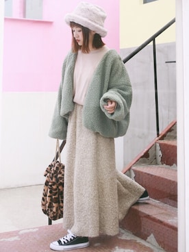 「アイテム（ハット、ピンク系）」を使った、ブライトララさん（レディース・155cm）の冬コーディネート