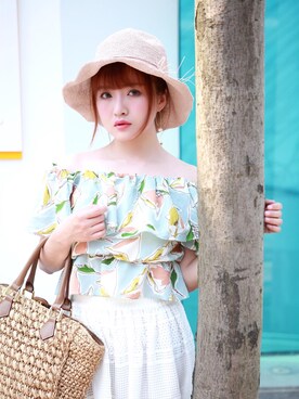 「アイテム（ハット、ピンク系）」を使った、ブライトララさん（レディース・155cm）の夏コーディネート