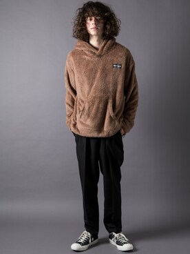 「WILD THINGS（ワイルドシングス）のアイテム（パーカー）」を使った、INOさん（メンズ・178cm）の秋コーディネート
