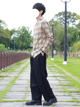 「Daniel Wellington（ダニエルウェリントン）の販売終了クラシックペティット アッシュフィールド32mm（アナログ腕時計）」を使った、howellさん（メンズ・175cm）の秋コーディネート