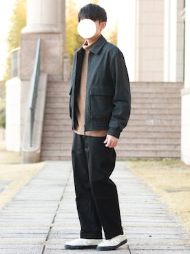 「COS（コス）のアイテム（ブルゾン）」を使った、howellさん（メンズ・175cm）の冬コーディネート